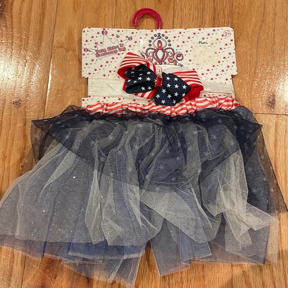 Red, white, and blue tutu and headband | 3 years - Picture 1 of 2
